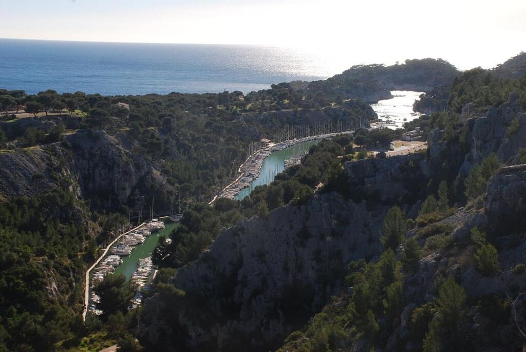 Belle Vue Mer Cassis Exterior photo